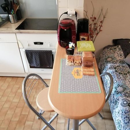 Appartement Type F2 Proche Paris 25 Km Andilly  Esterno foto
