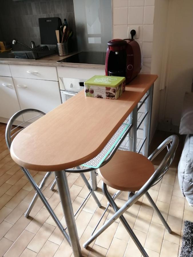 Appartement Type F2 Proche Paris 25 Km Andilly  Esterno foto