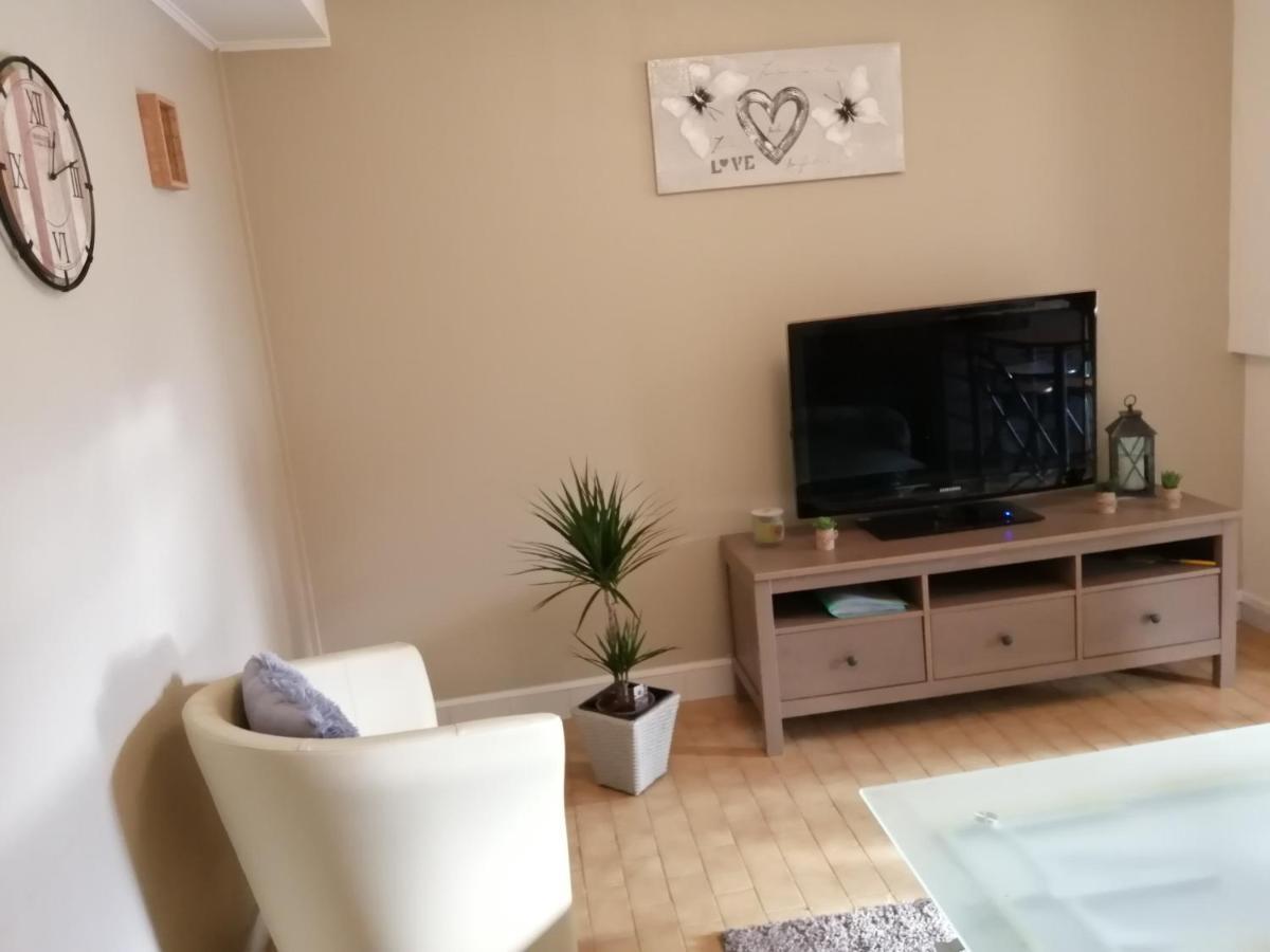 Appartement Type F2 Proche Paris 25 Km Andilly  Esterno foto