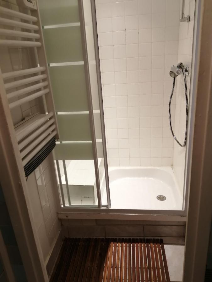 Appartement Type F2 Proche Paris 25 Km Andilly  Esterno foto